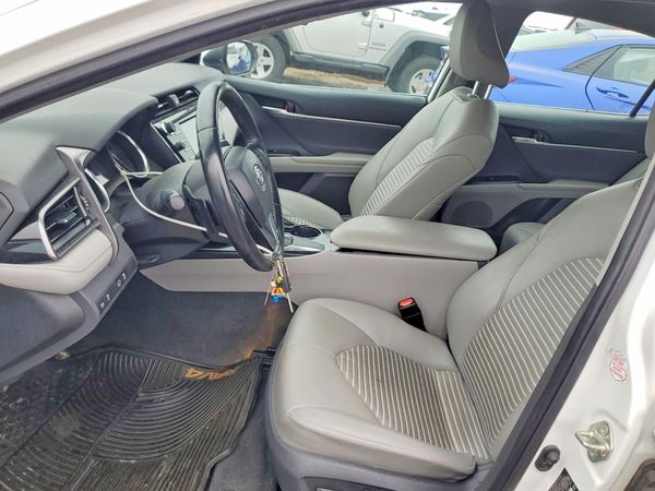 2020 TOYOTA CAMRY