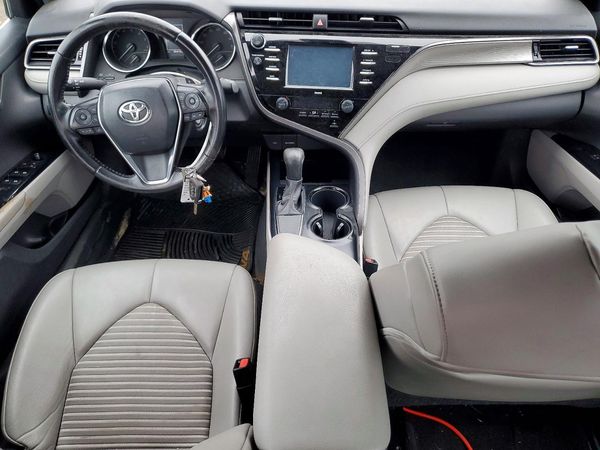 2020 TOYOTA CAMRY