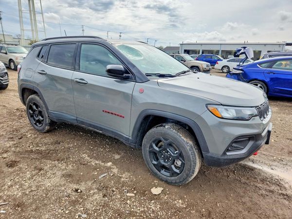 2024 JEEP COMPASS TRAILHAWK 4X4