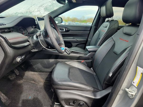 2024 JEEP COMPASS TRAILHAWK 4X4