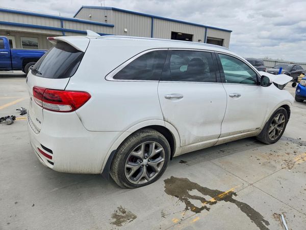 2018 KIA SORENTO