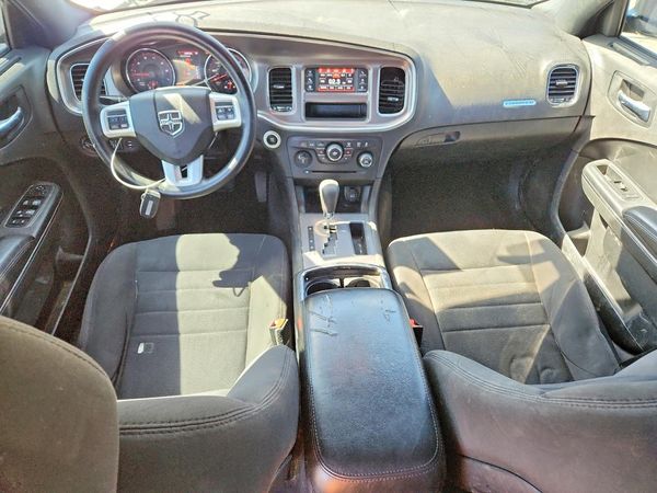 2013 DODGE CHARGER SE