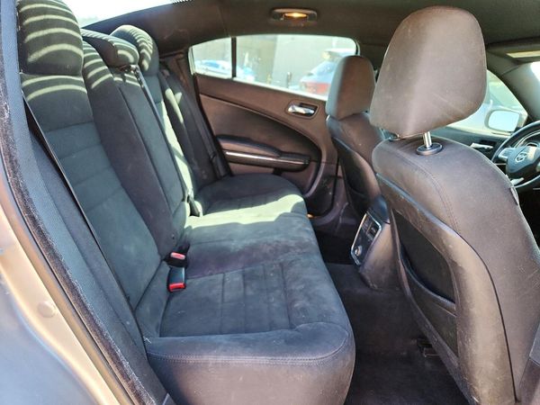 2013 DODGE CHARGER SE