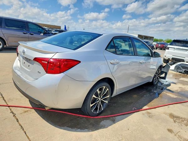2019 TOYOTA COROLLA