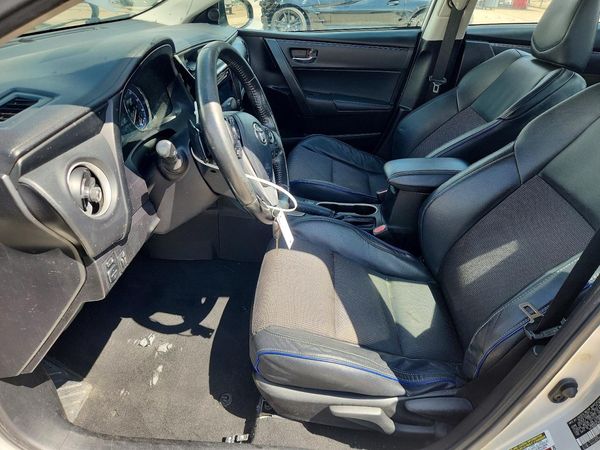 2019 TOYOTA COROLLA