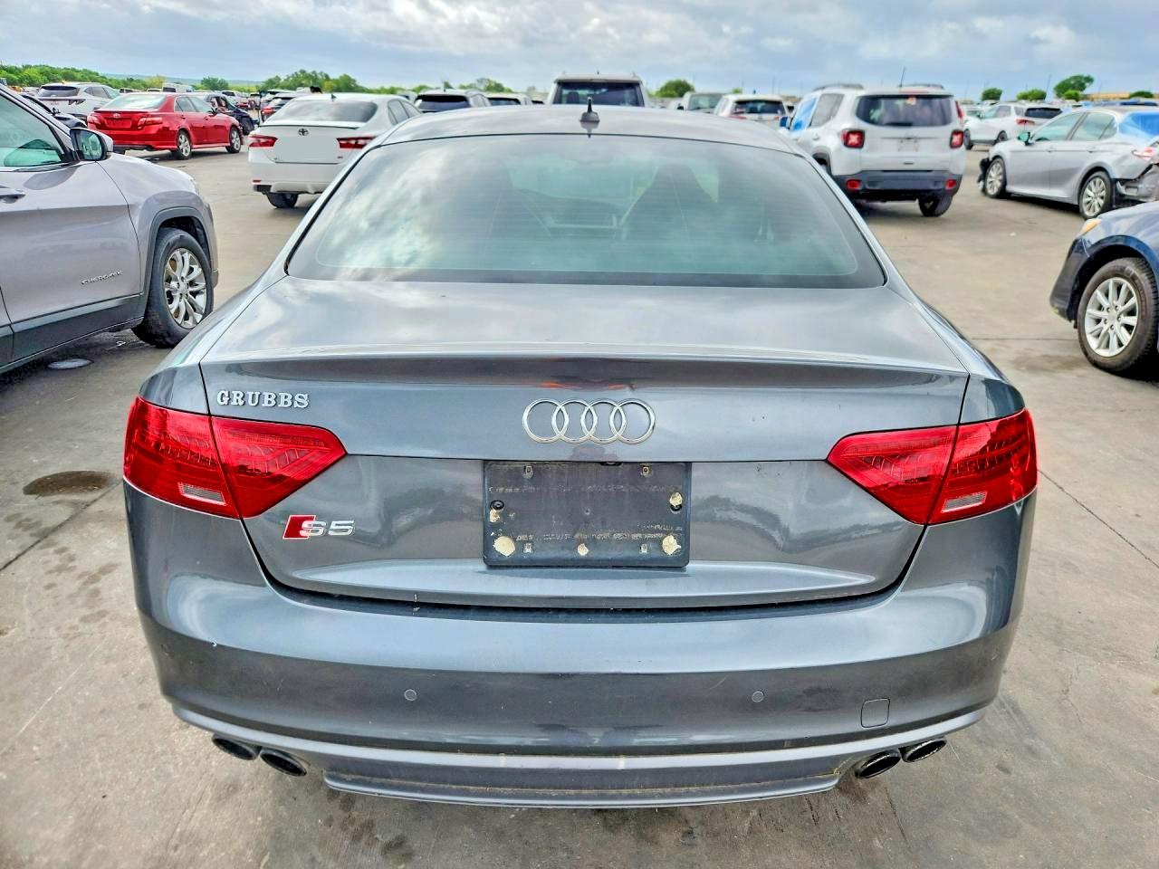 2015 AUDI S5 quattro Plus