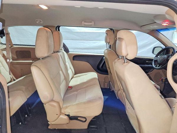 2014 DODGE GRAND CARAVAN SE