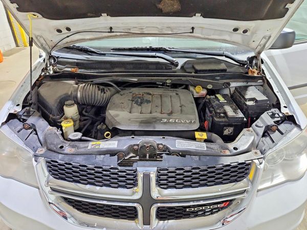2014 DODGE GRAND CARAVAN SE