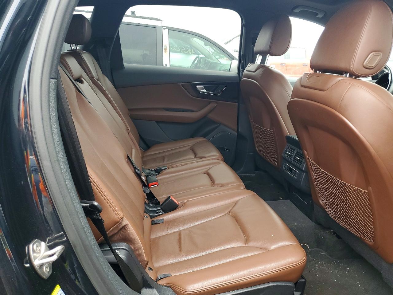 2017 AUDI Q7 quattro Premium Plus