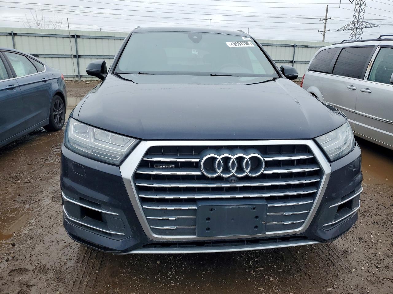 2017 AUDI Q7 quattro Premium Plus