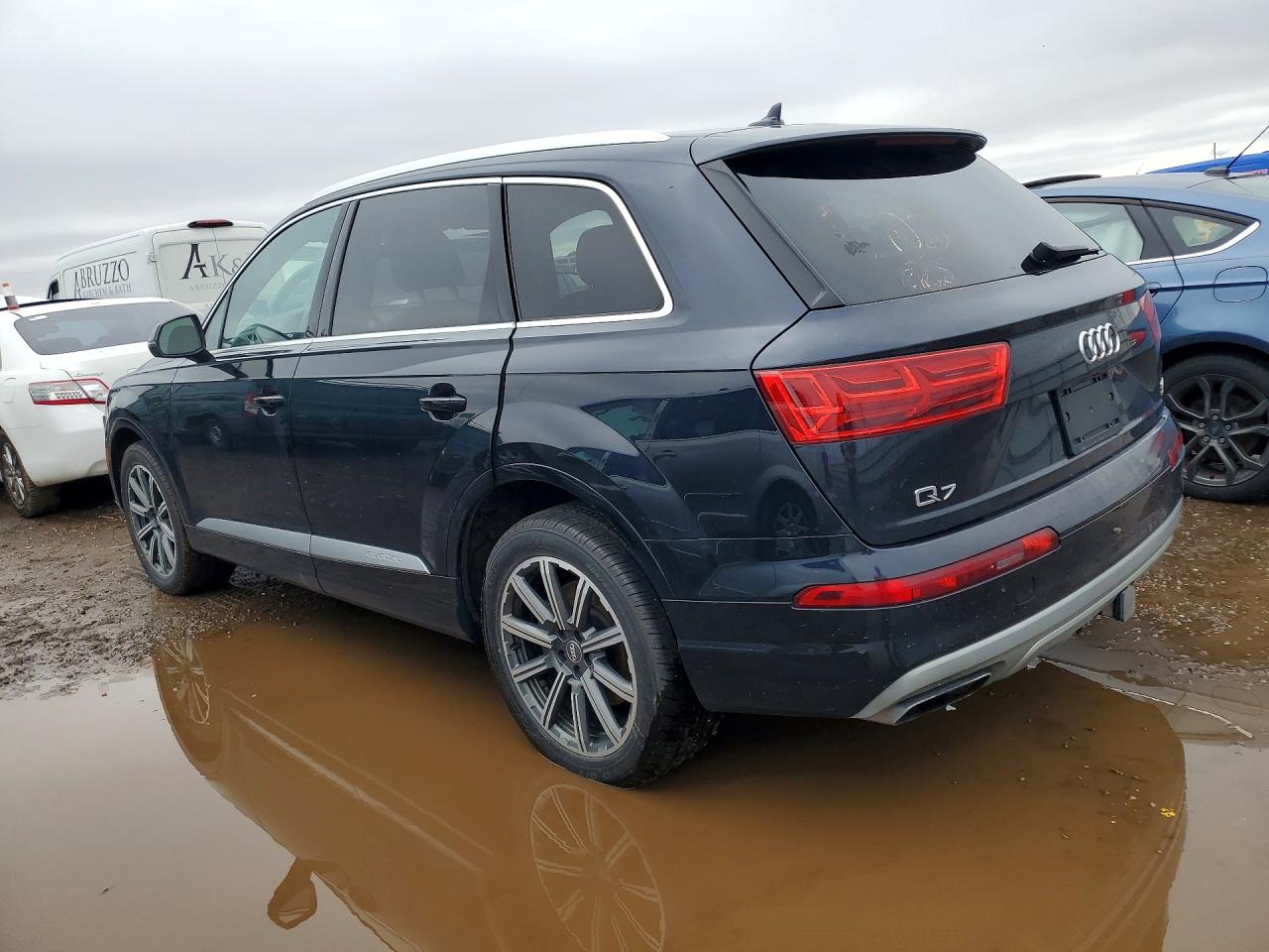 2017 AUDI Q7 quattro Premium Plus