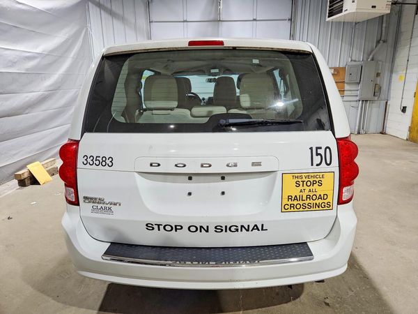 2014 DODGE GRAND CARAVAN SE