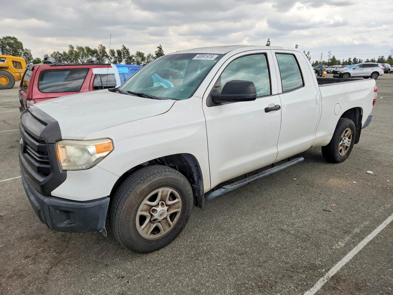 2015 TOYOTA TUNDRA SR5 Grade