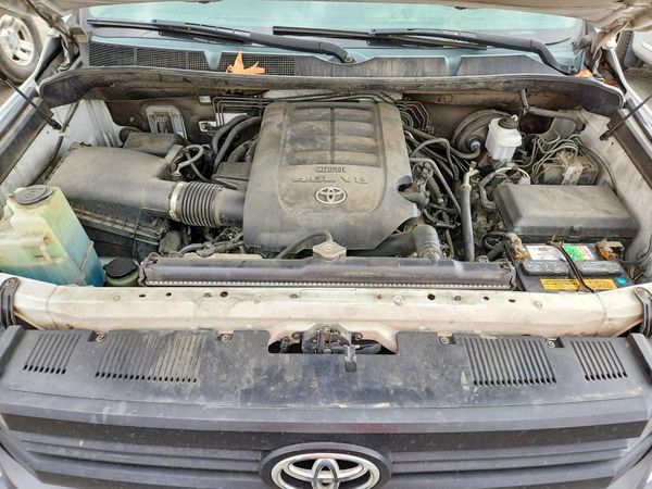2015 TOYOTA TUNDRA SR5 Grade