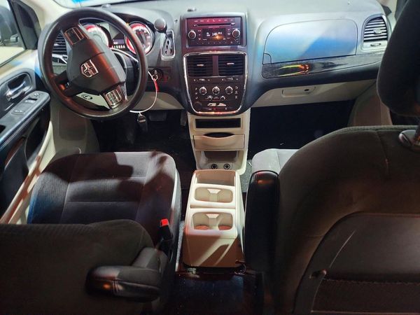 2015 DODGE GRAND CARAVAN SE