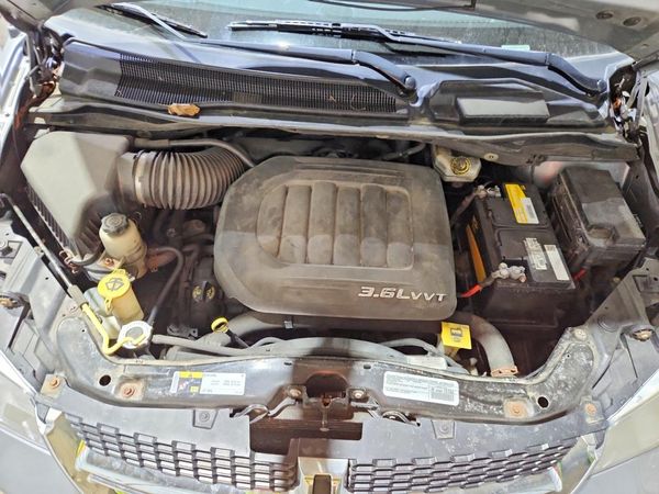 2015 DODGE GRAND CARAVAN SE