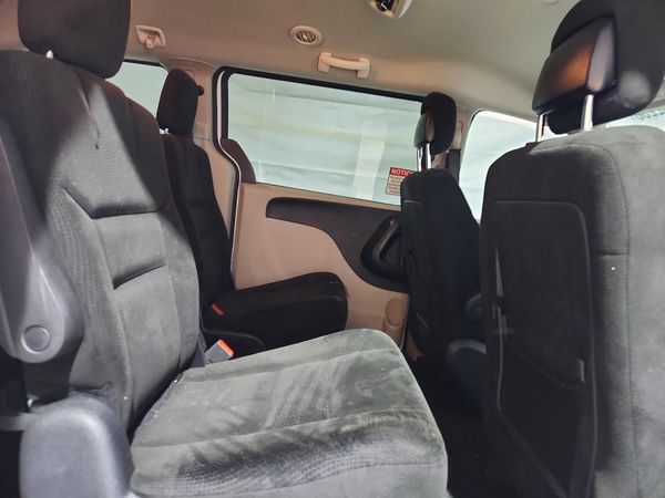 2015 DODGE GRAND CARAVAN SE