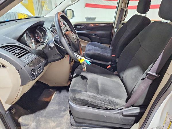 2015 DODGE GRAND CARAVAN SE
