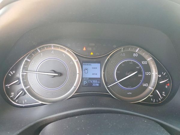 2017 INFINITI QX80