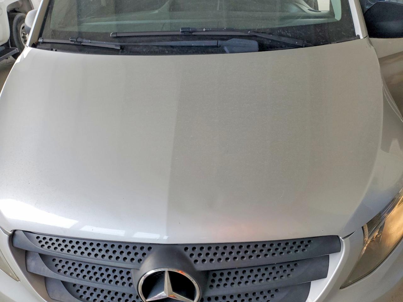 2016 MERCEDES-BENZ METRIS