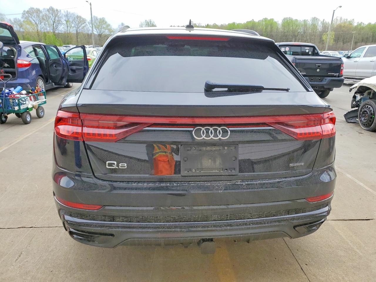 2019 AUDI Q8 S Line quattro Prestige