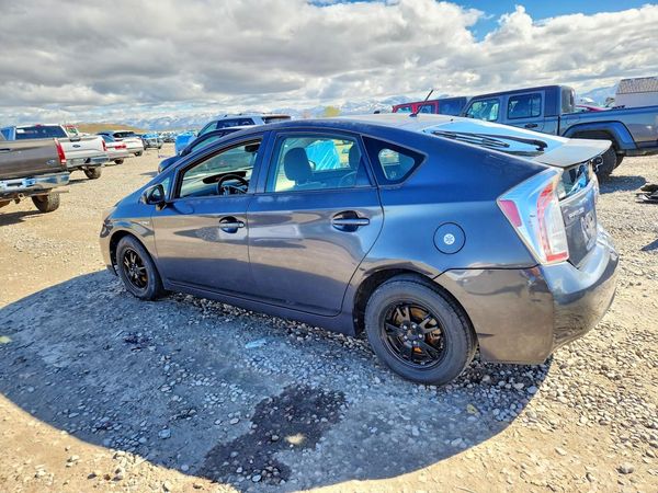 2012 TOYOTA PRIUS