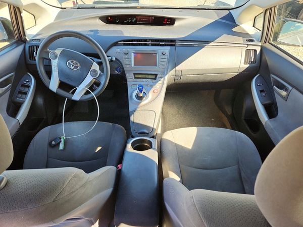 2012 TOYOTA PRIUS