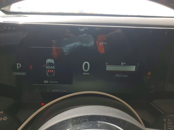 2025 NISSAN KICKS