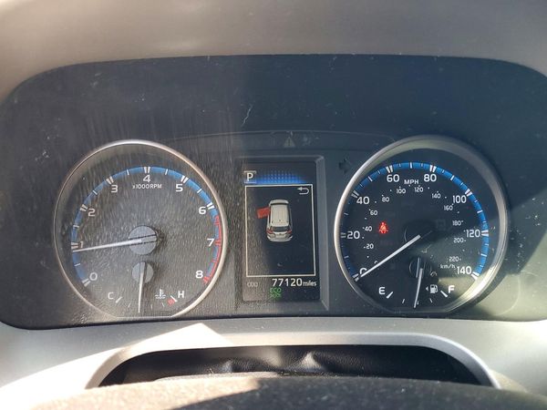 2018 TOYOTA RAV4