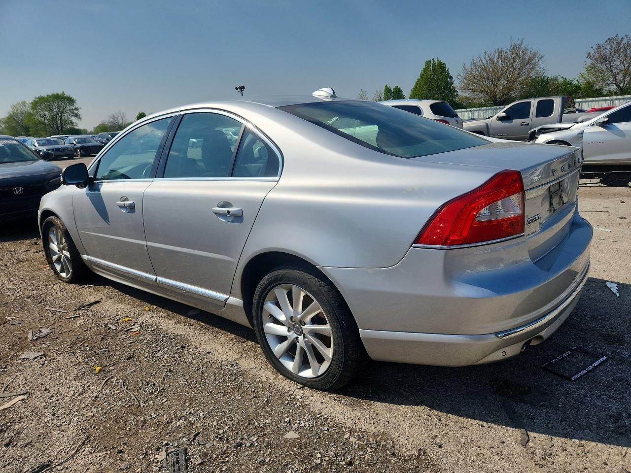 2015 VOLVO S80 Premier (non R design)