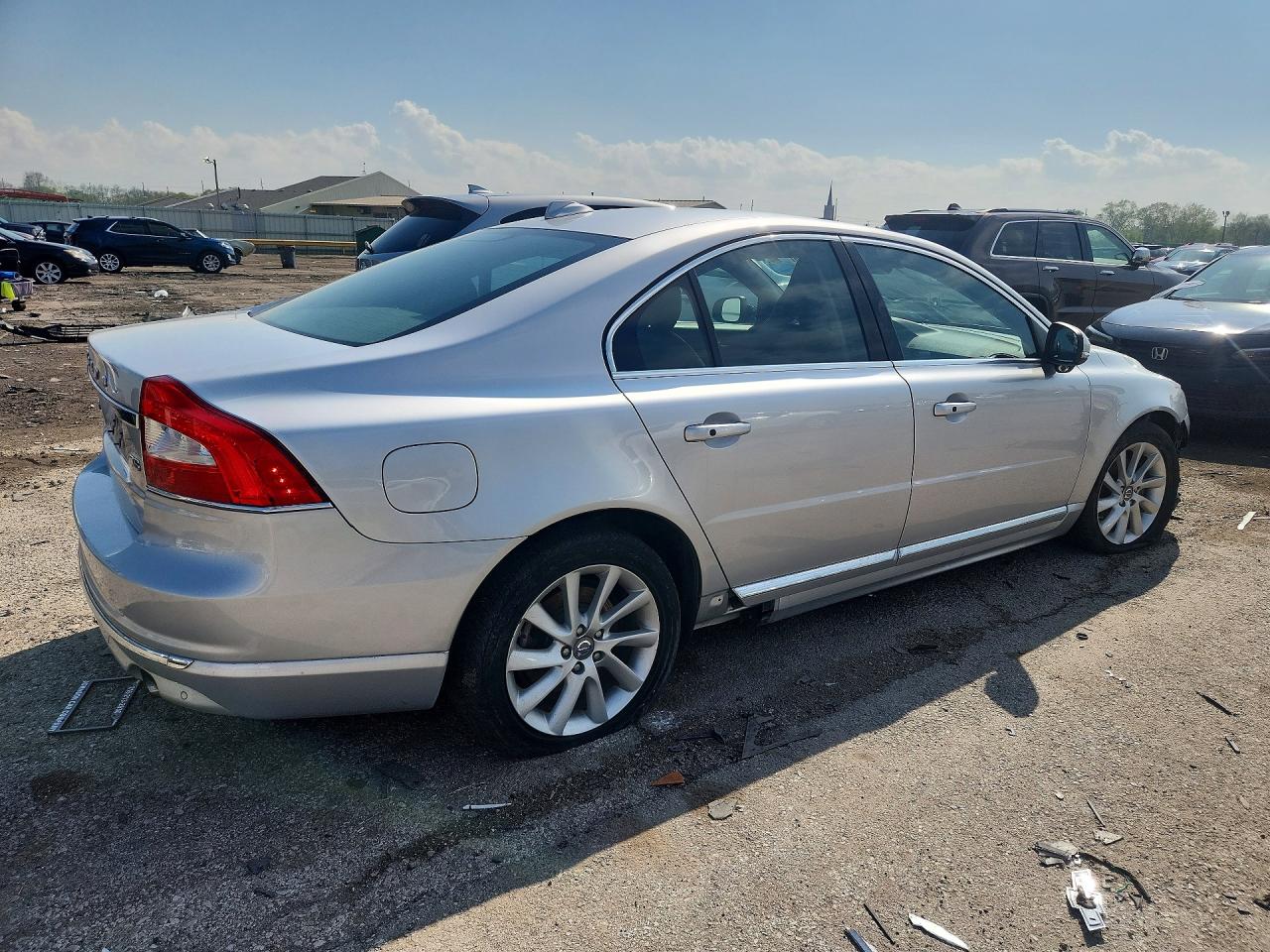 2015 VOLVO S80 Premier (non R design)