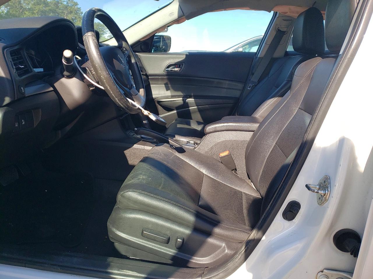 2016 ACURA ILX Premium/Tech