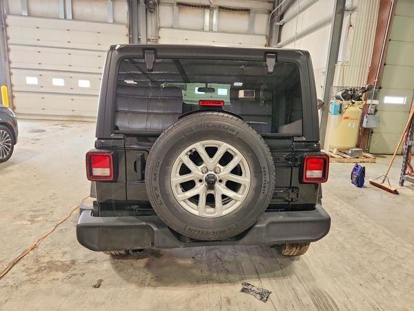 2023 JEEP WRANGLER