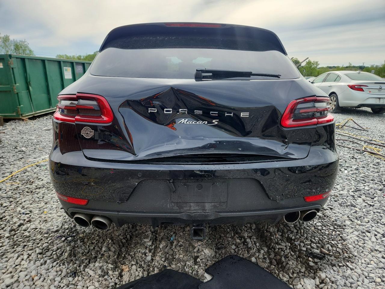 2017 PORSCHE MACAN