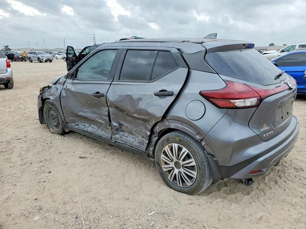 2021 NISSAN KICKS S