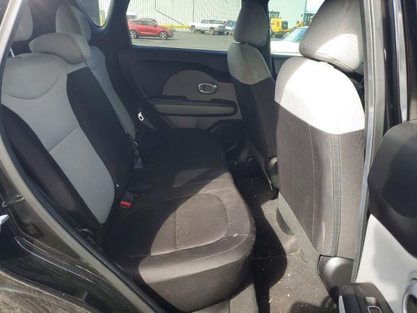 2019 KIA SOUL Base