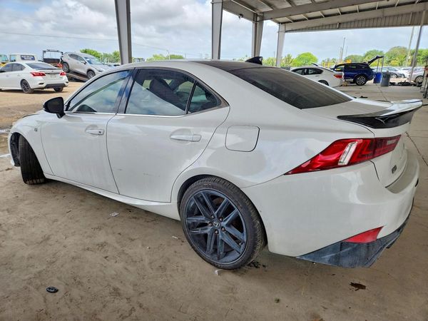 2016 LEXUS IS 200T