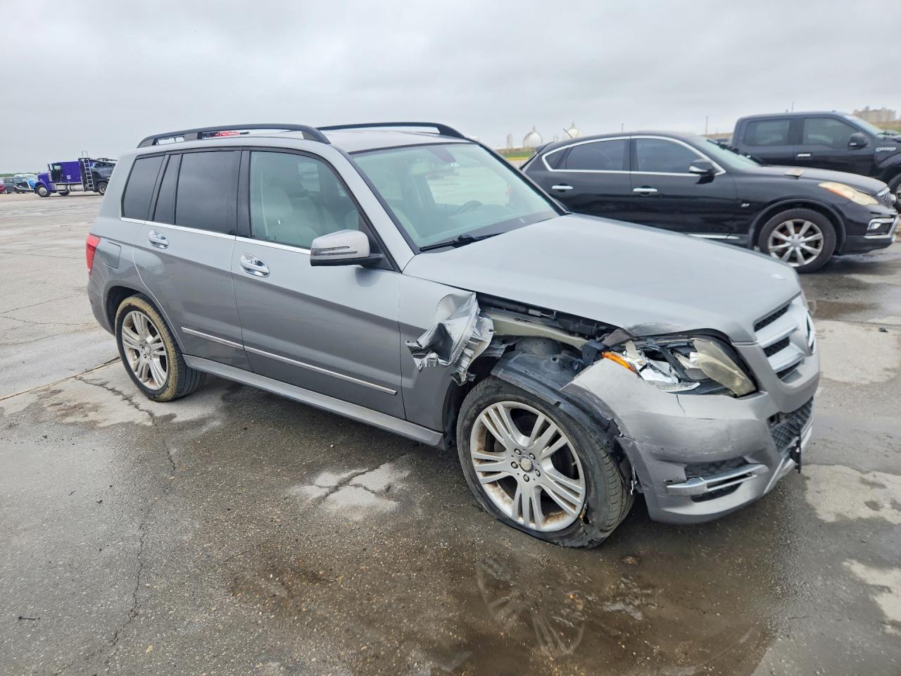 2015 MERCEDES-BENZ GLK