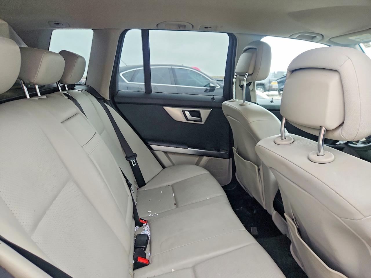 2015 MERCEDES-BENZ GLK