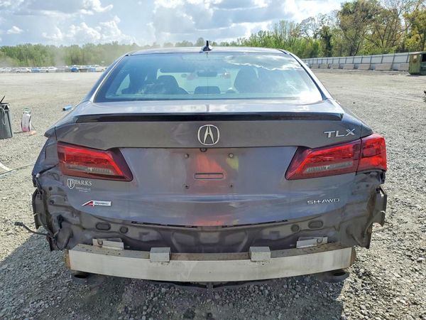 2018 ACURA TLX