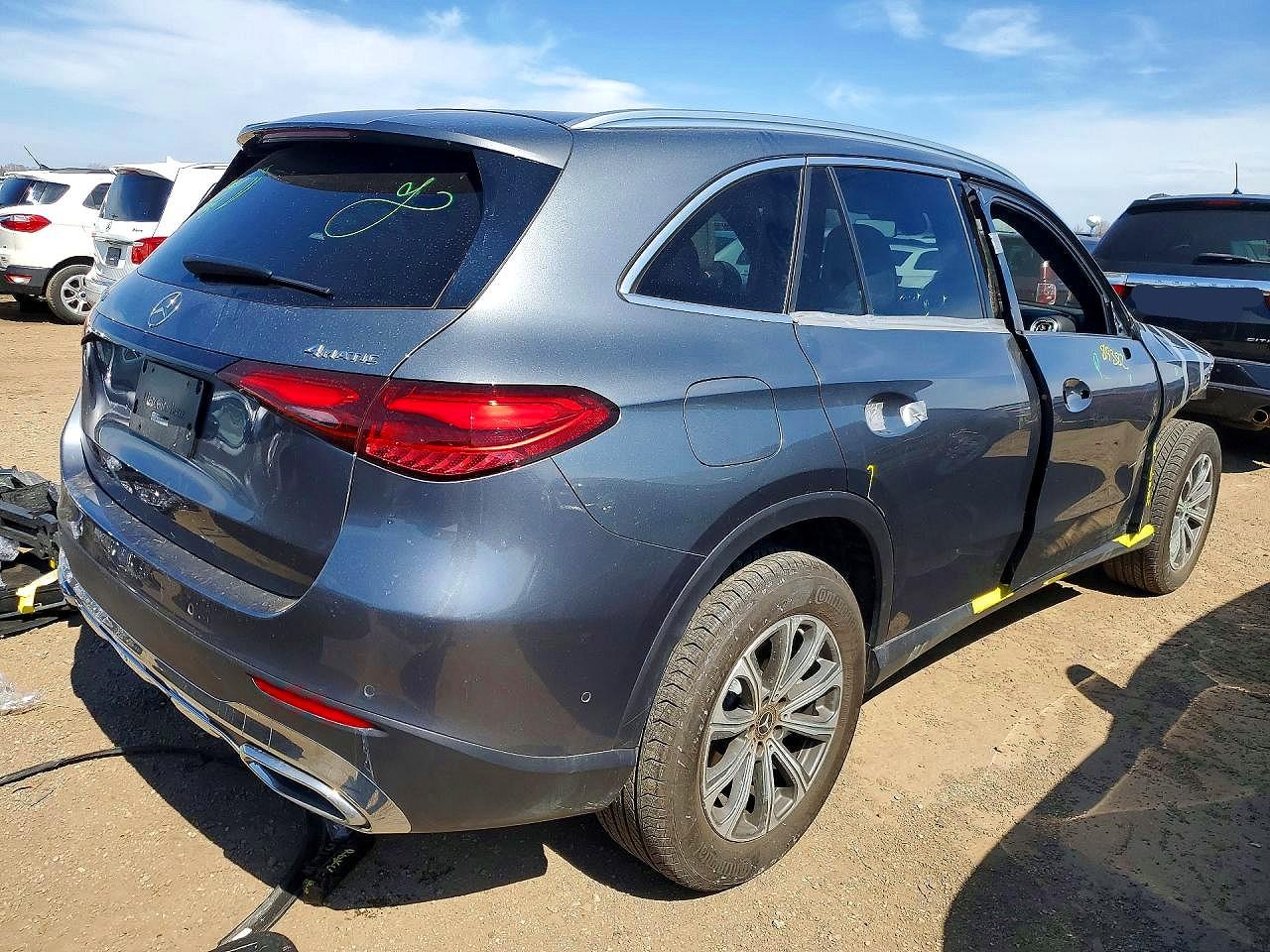 2023 MERCEDES-BENZ GLC GLC300 4MATIC