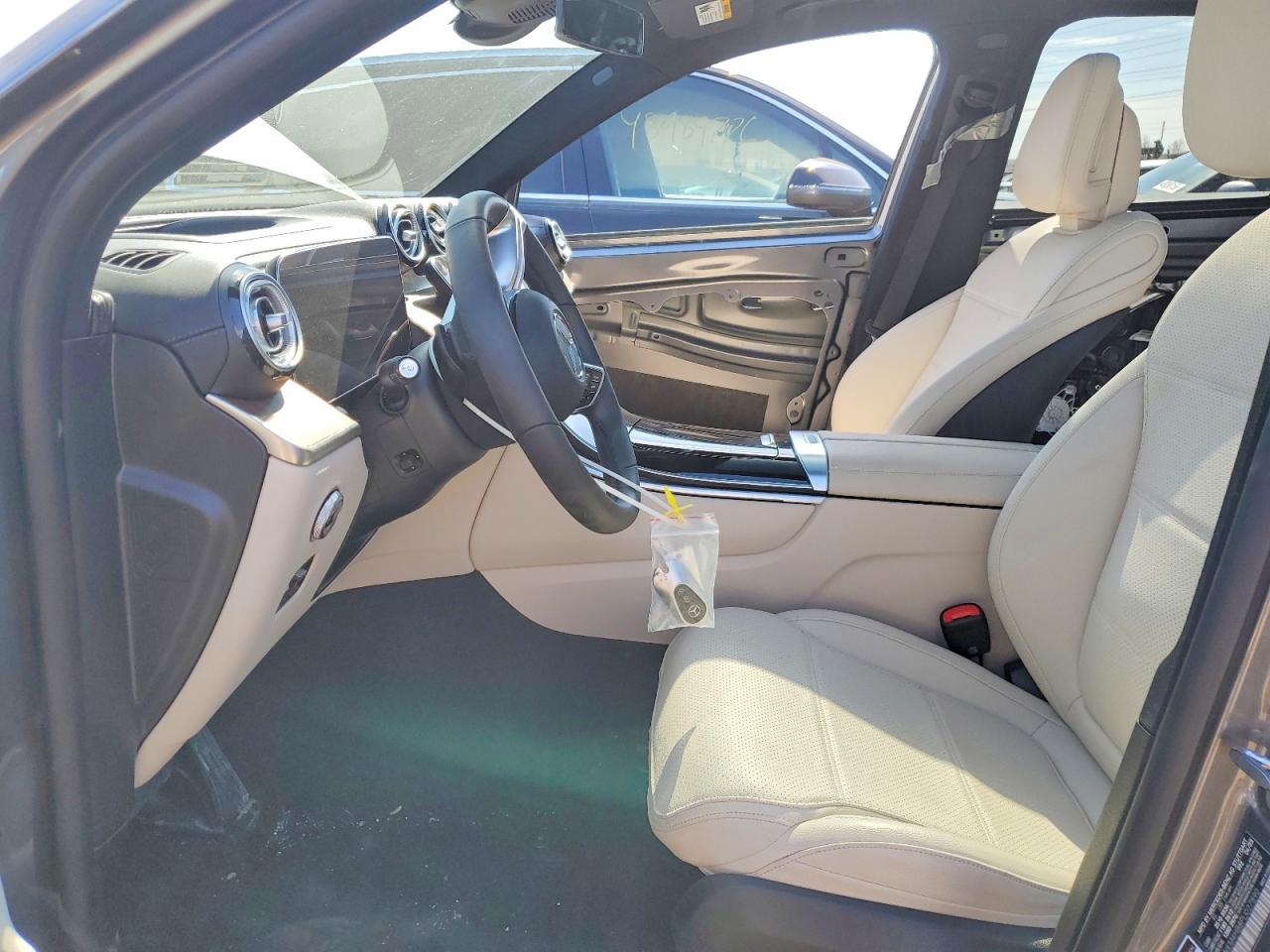 2023 MERCEDES-BENZ GLC GLC300 4MATIC