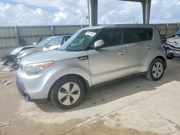 2015 KIA SOUL GL(Middle-low grade) — Front 3/4