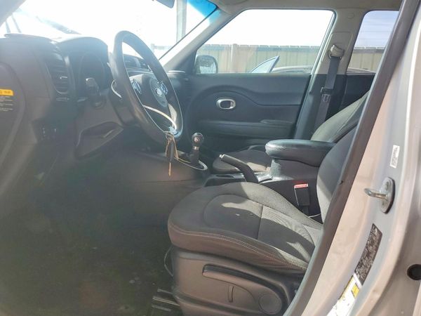 2015 KIA SOUL GL(Middle-low grade) — DENT