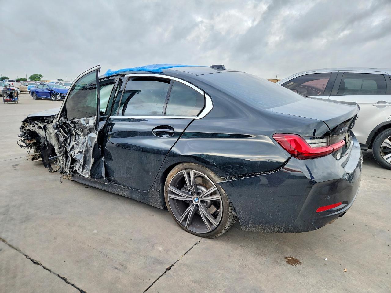 2024 BMW 330XI xDrive