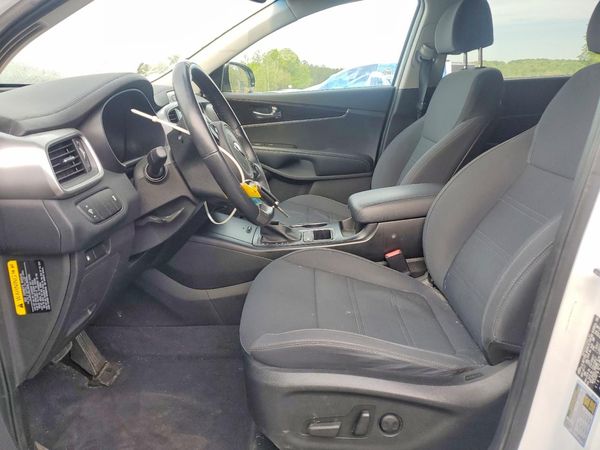 2018 KIA SORENTO L, LX