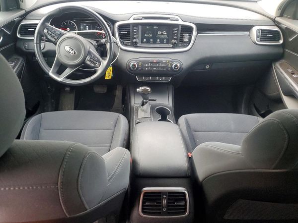 2018 KIA SORENTO L, LX