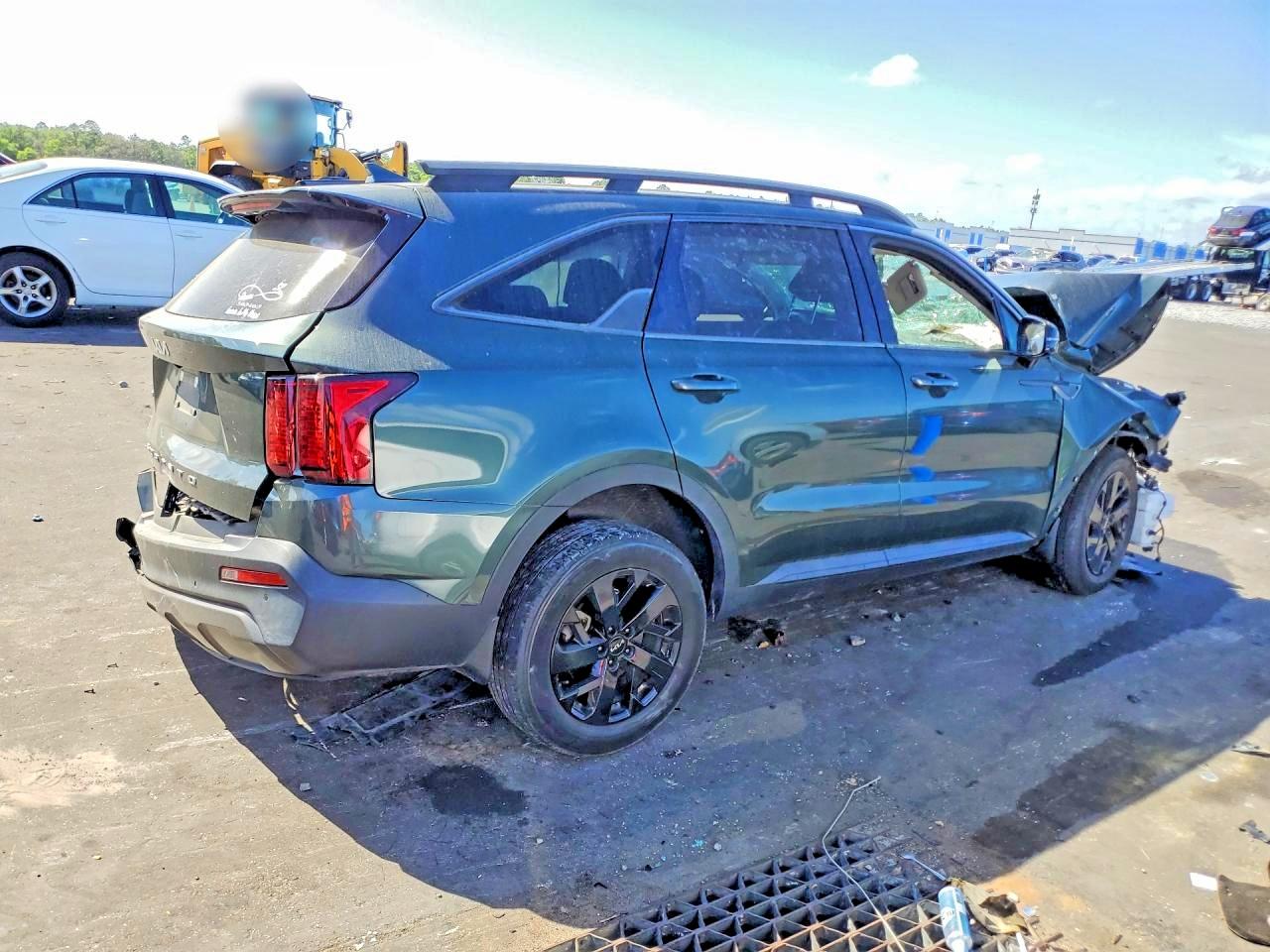 2022 KIA SORENTO S