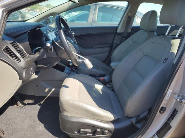 2015 KIA FORTE TOP (High)