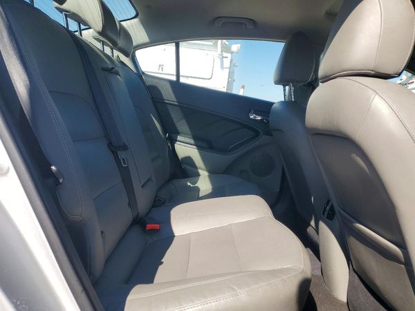 2015 KIA FORTE TOP (High)